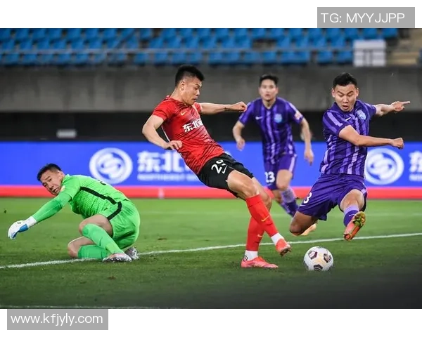 上海篮球队在欧锦赛积分榜上以79分稳居第一位置引发关注 上海篮球队在欧锦赛积分榜上以79分稳居第一位置引发关注