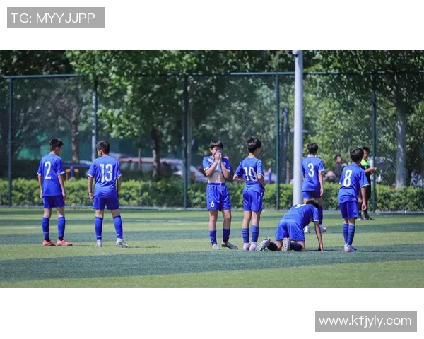 足球42元的魅力揭秘如何用小投入享受大乐趣 足球42元的魅力揭秘如何用小投入享受大乐趣